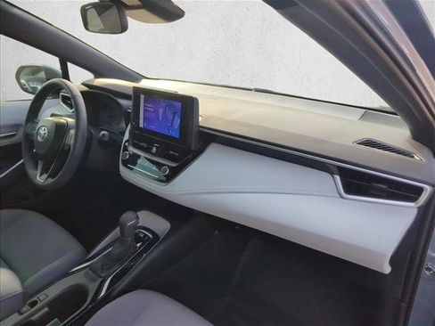 Certified 2024 Toyota Corolla SE FWD image 28