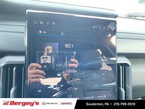 New 2026 GMC Acadia AT4 w/ Luxury Package image 15