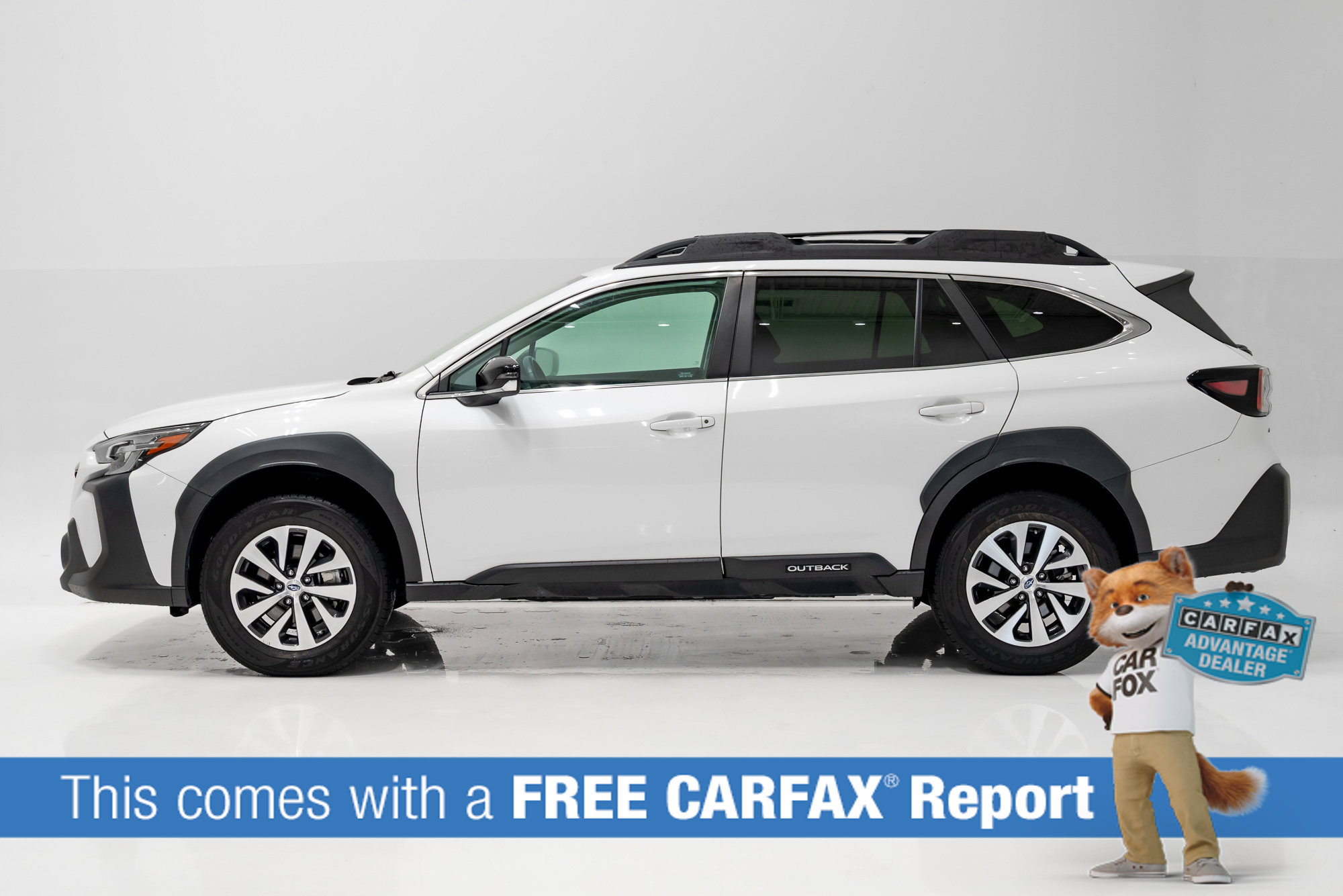 Used 2024 Subaru Outback Premium AWD/4WD image 2