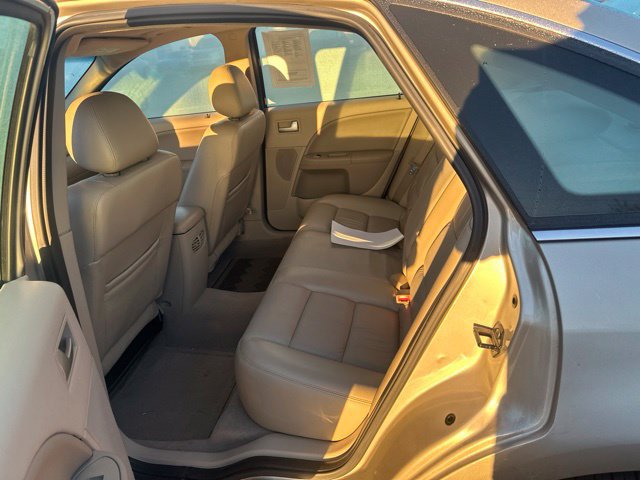 Used 2005 Ford Five Hundred Limited FWD image 9