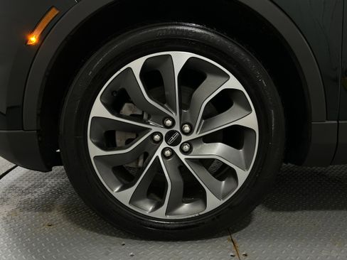 Used 2021 Lincoln Nautilus Reserve image 36