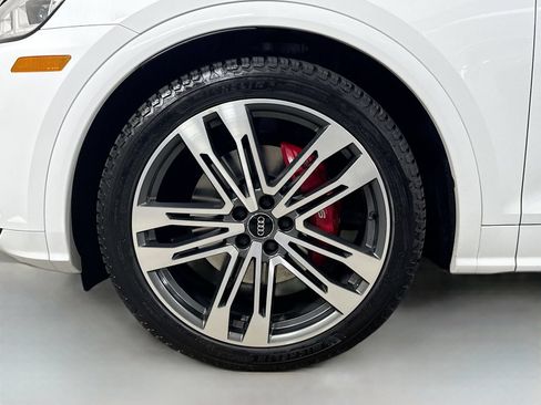 Used 2020 Audi SQ5 Premium Plus w/ Premium Plus Package AWD/4WD image 31