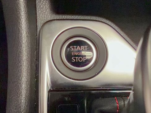 Used 2025 Nissan Sentra SR w/ Midnight Edition FWD image 20