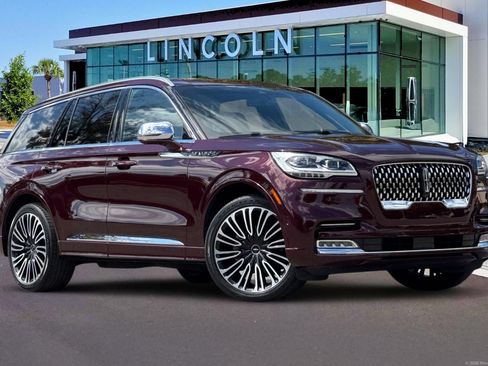 Certified 2022 Lincoln Aviator Black Label AWD/4WD image 2