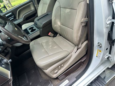 Used 2015 Chevrolet Silverado 2500 LTZ w/ Duramax Plus Package AWD/4WD image 14