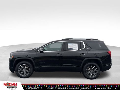 Used 2023 GMC Acadia SLE w/ Driver Convenience Package image 2