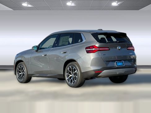 Used 2026 BMW X3 xDrive30i w/ Premium Package AWD/4WD image 3