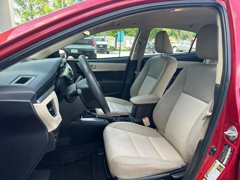 Used 2014 Toyota Corolla LE FWD image 13