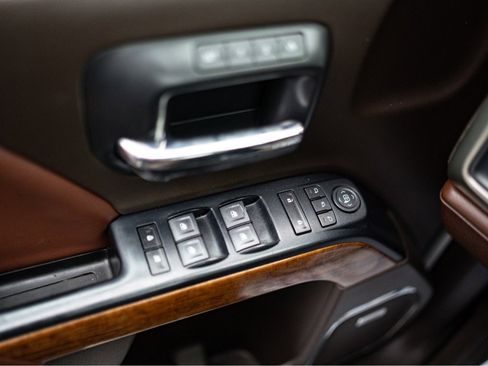 Used 2019 Chevrolet Silverado 3500 High Country w/ Duramax Plus Package image 15