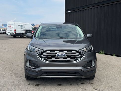 Used 2024 Ford Edge Titanium AWD/4WD image 2