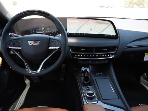 New 2026 Cadillac CT5 V image 9