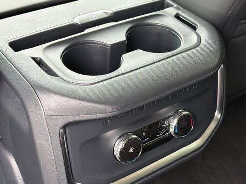 New 2026 Ford Expedition Active RWD image 15