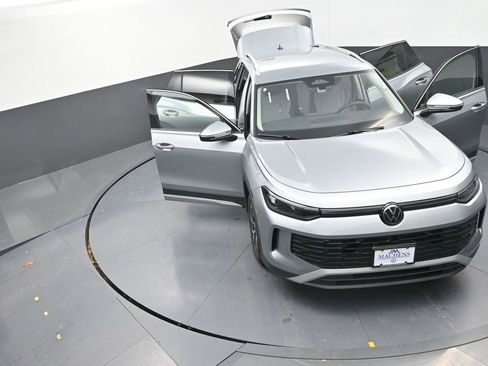 New 2026 Volkswagen Tiguan S image 30