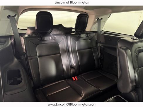 Used 2025 Lincoln Aviator Reserve w/ Equipment Group 201A AWD/4WD image 16