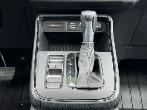 Used 2024 Honda CR-V EX image 16