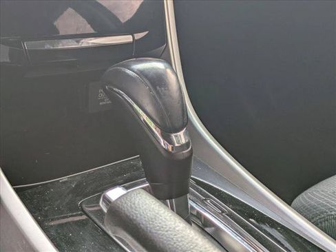 Used 2016 Honda Accord EX image 7