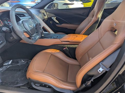 Used 2015 Chevrolet Corvette Stingray Coupe w/ 2LT Preferred Equipment Group image 11