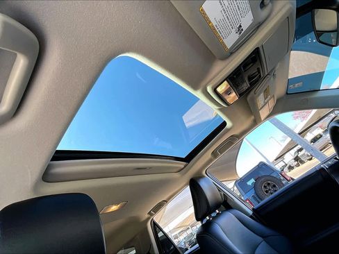 Used 2018 Toyota 4Runner TRD Off-Road Premium image 13