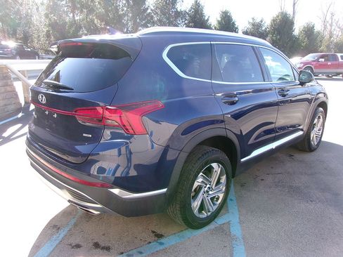 Used 2022 Hyundai Santa Fe SEL w/ Cargo Package image 3