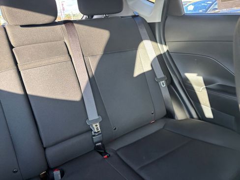 Used 2025 Hyundai Kona SEL image 37