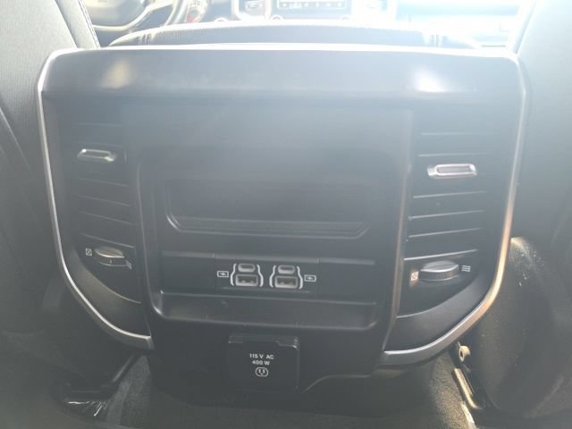 Used 2022 RAM 1500 Big Horn AWD/4WD image 7