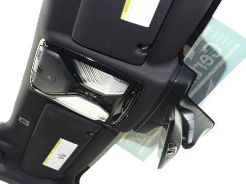 Certified 2023 BMW 530e w/ M Sport Package image 16