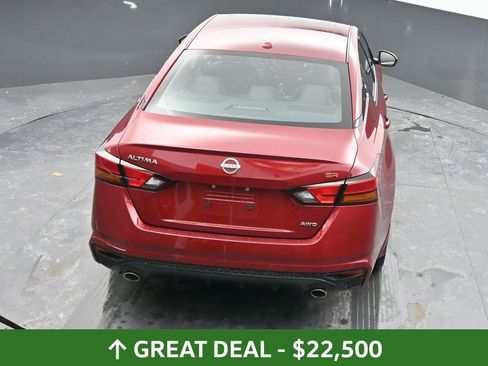 Used 2024 Nissan Altima 2.5 SR w/ SR Premium Package image 47