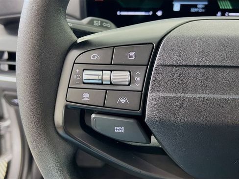 Used 2025 Kia K4 LXS image 13