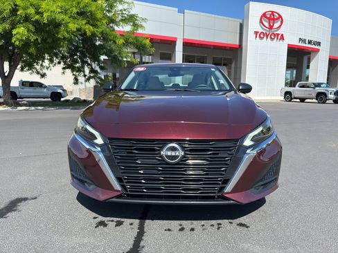 Used 2025 Nissan Altima 2.5 SV FWD image 6