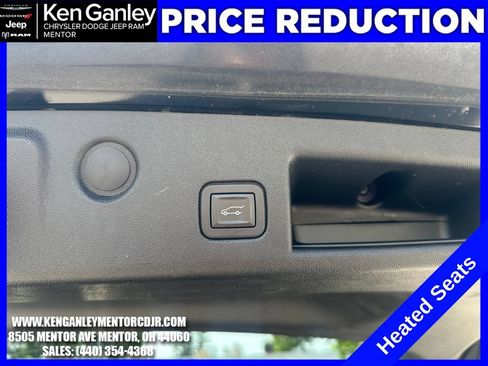 Used 2020 Chevrolet Equinox LT AWD/4WD image 11