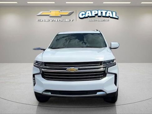 Used 2021 Chevrolet Suburban LT AWD/4WD image 8