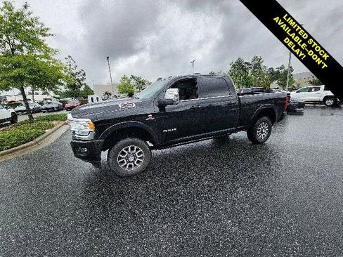Used 2024 RAM 2500 Limited w/ Safety Group AWD/4WD image 6