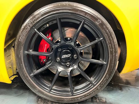 Used 2023 Porsche 718 Cayman GT4 RWD image 22