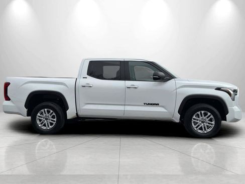 Used 2024 Toyota Tundra SR5 w/ SR5 Premium Package image 8