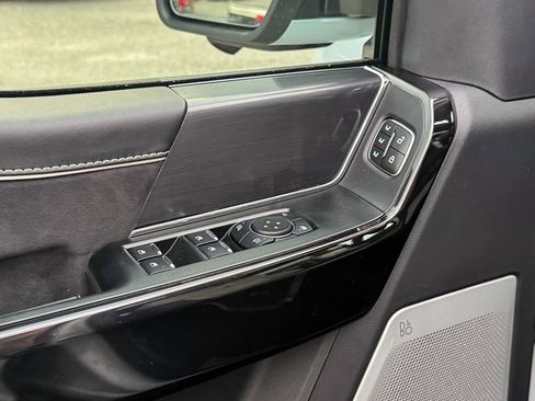 New 2025 Ford F150 Lightning Platinum image 25