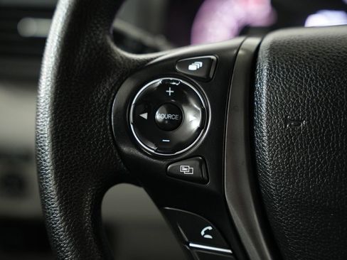 Used 2017 Honda Pilot EX image 13