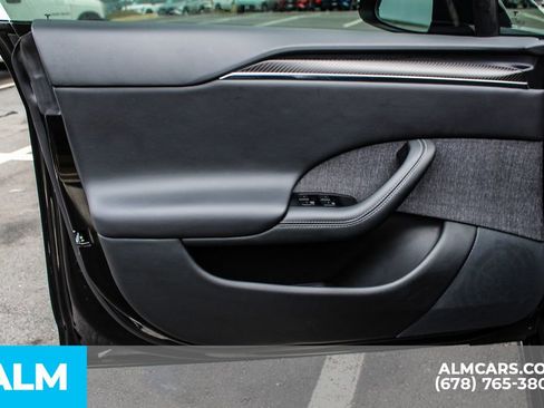 Used 2021 Tesla Model S Plaid image 32