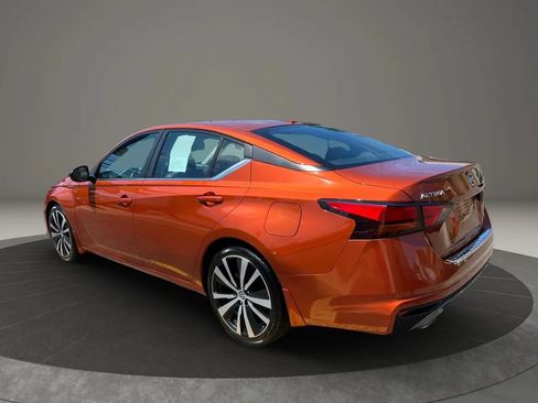 Used 2021 Nissan Altima 2.0 SR FWD image 7