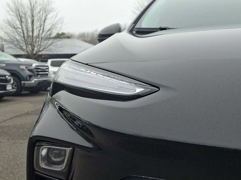 Certified 2024 Buick Encore GX Preferred w/ Comfort Package image 10