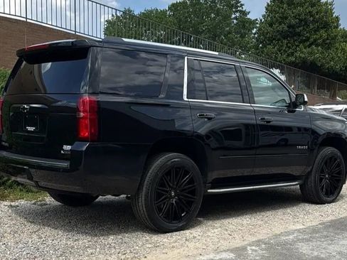 Used 2018 Chevrolet Tahoe Premier AWD/4WD image 7