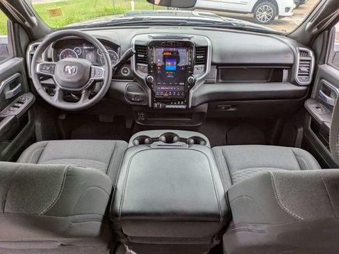 Used 2025 RAM 2500 Big Horn AWD/4WD image 14