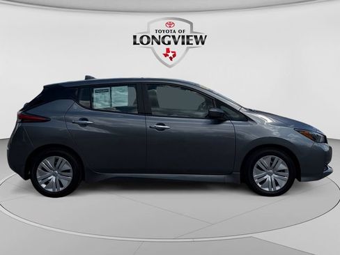 Used 2024 Nissan Leaf S FWD image 6