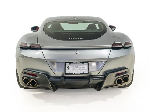 Certified 2022 Ferrari Roma RWD image 8