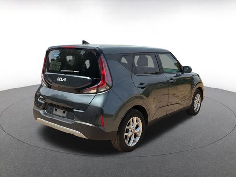 Used 2025 Kia Soul LX w/ LX Technology Package image 15