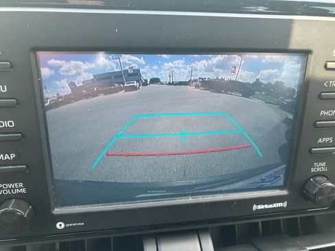 Used 2020 Toyota RAV4 LE w/ All Weather Liner Package AWD/4WD image 21