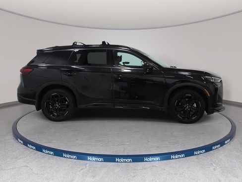 Certified 2026 INFINITI QX60 Sport w/ Dark Cargo Package AWD/4WD image 4