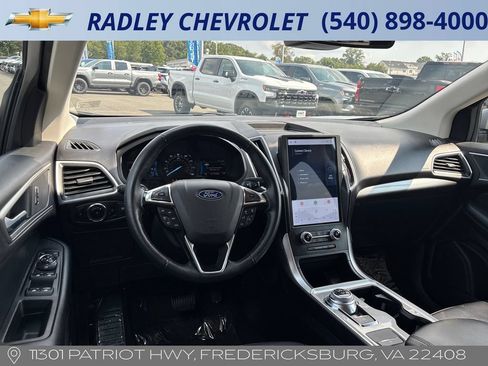 Used 2024 Ford Edge SEL AWD/4WD image 12