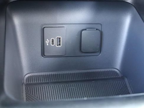 New 2026 Ford Explorer Active w/ Active Comfort Package AWD/4WD image 28
