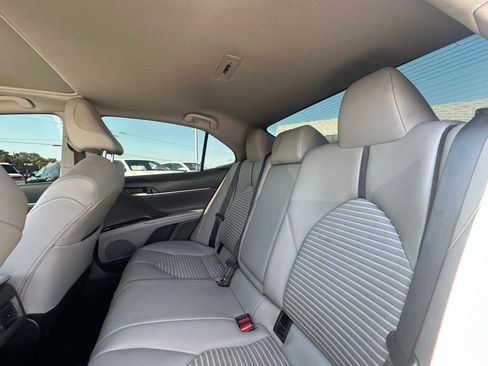 Used 2024 Toyota Camry SE w/ Audio Upgrade Package image 19