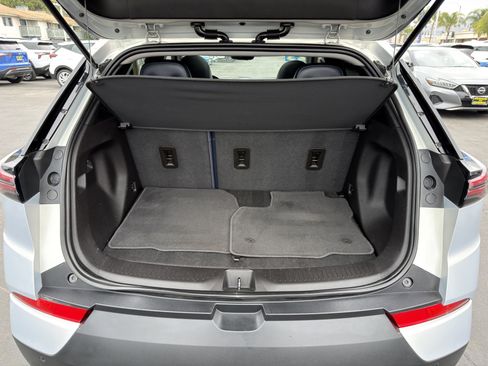 Used 2023 Chevrolet Bolt EUV Premier w/ Sun & Sound Package FWD image 15